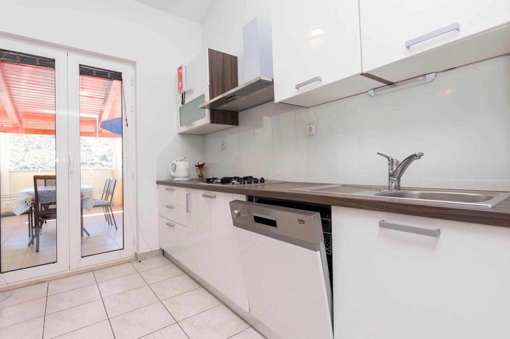 Apartments Glorija ロゴズニッツァ エクステリア 写真
